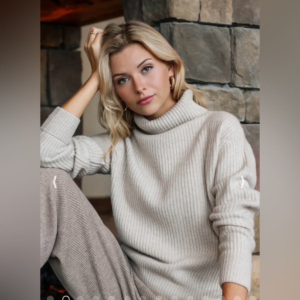Ravella Tessa Turtleneck Sweater in Natural Oatmeal